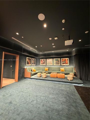 77 SE 5th St 1602, Miami, FL 33131