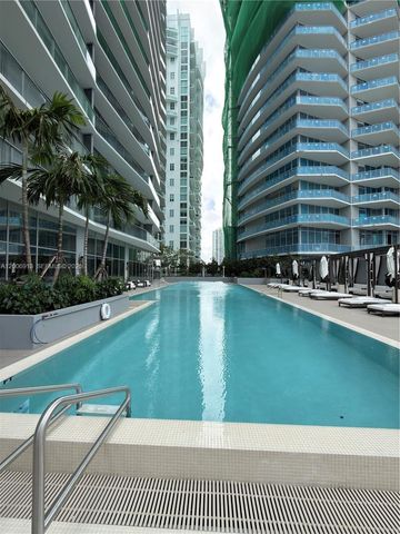 77 SE 5th St 1602, Miami, FL 33131