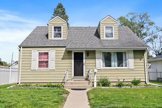 515 Illinois Avenue, Elgin, IL 60120