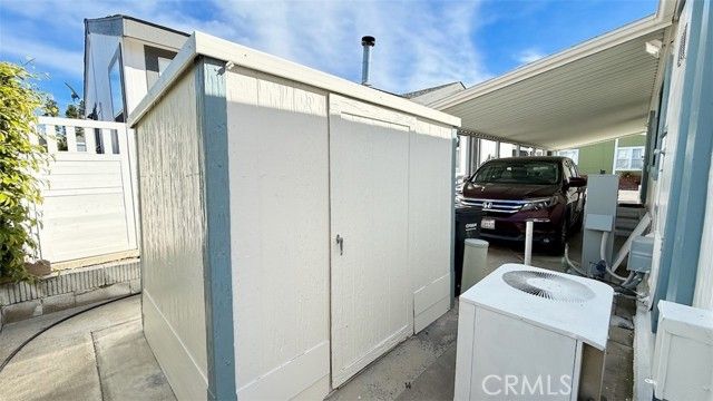 23301 Ridge Route 47, Laguna Hills, CA 92653