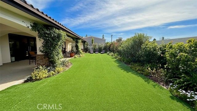 23301 Ridge Route 47, Laguna Hills, CA 92653