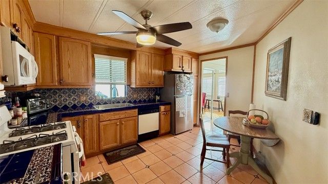 23301 Ridge Route 47, Laguna Hills, CA 92653