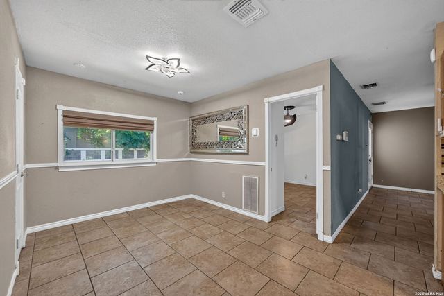 158 LELANI ST, San Antonio, TX 78242