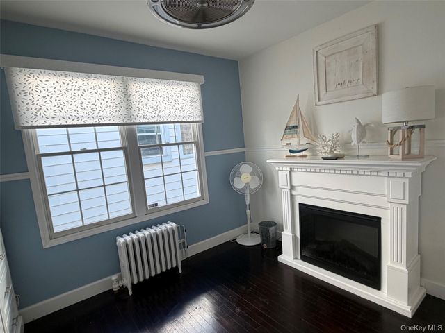 326 E Walnut Street, Long Beach, NY 11561