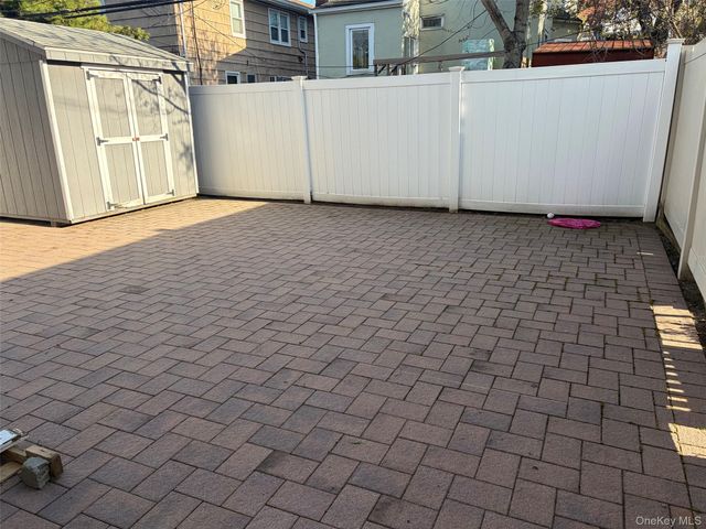 326 E Walnut Street, Long Beach, NY 11561