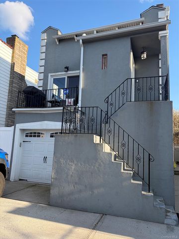 326 E Walnut Street, Long Beach, NY 11561