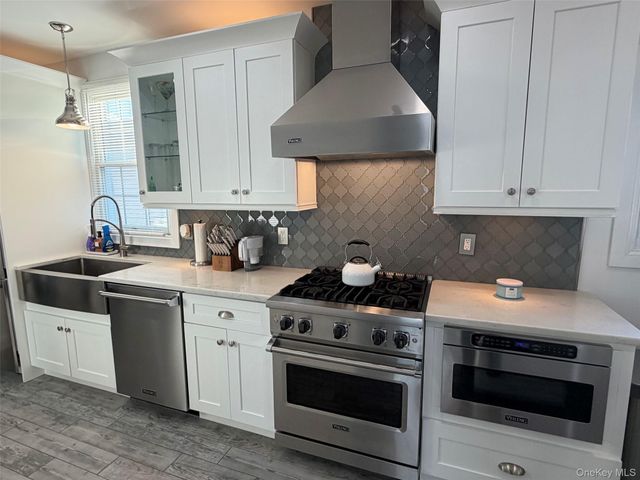 326 E Walnut Street, Long Beach, NY 11561