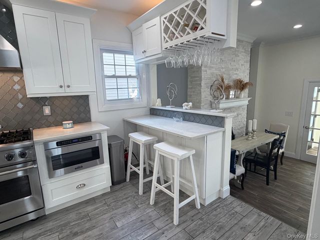 326 E Walnut Street, Long Beach, NY 11561