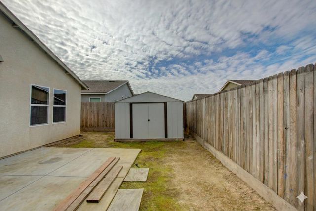 295 Bryce Canyon Court, Merced, CA 95341