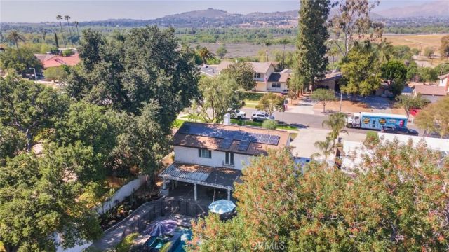 5822 Old Ranch Road, Riverside, CA 92504
