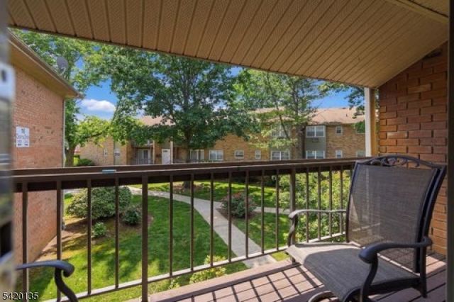 16 Deanna Dr 20, Hillsborough Twp., NJ 08844