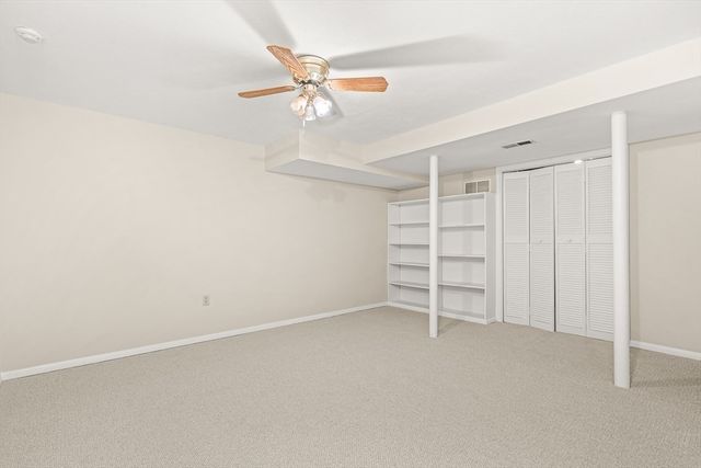 101 Donohue Rd 3, Dracut, MA 01826