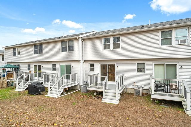 101 Donohue Rd 3, Dracut, MA 01826