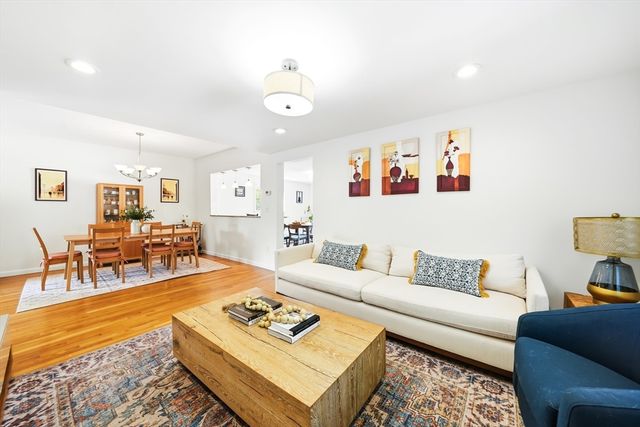 41 Cross St, Winchester, MA 01890