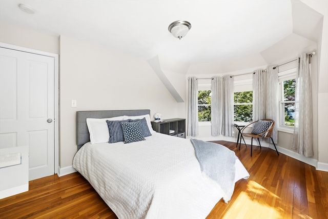 41 Cross St, Winchester, MA 01890