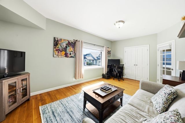 41 Cross St, Winchester, MA 01890