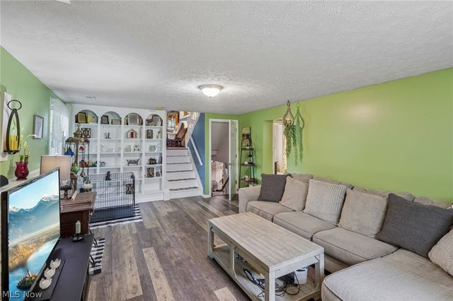 9632 Omega Court, Mentor, OH 44060
