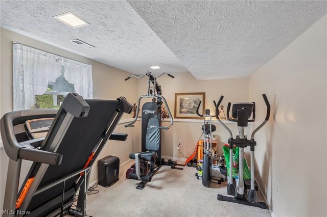 9632 Omega Court, Mentor, OH 44060