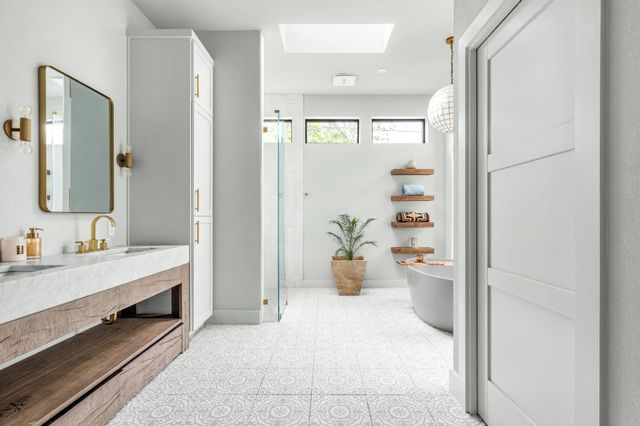 123 Havana ST, Austin, TX 78704