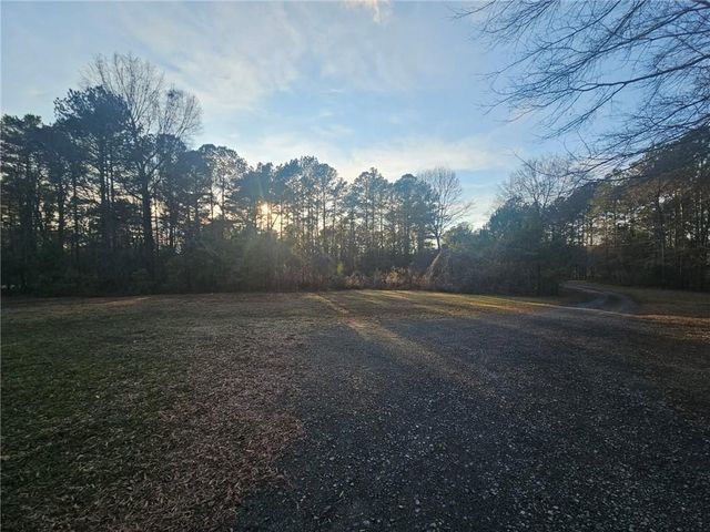 873 E Point Road, Cedartown, GA 30125