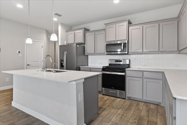 1132 Kirkham Way, Fort Worth, TX 76247