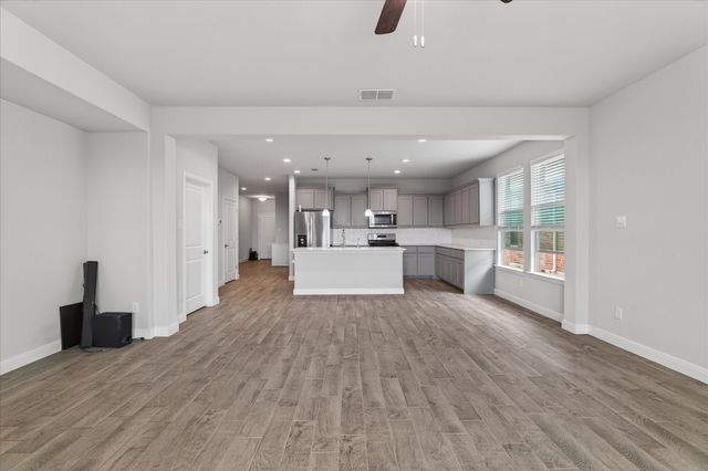 1132 Kirkham Way, Fort Worth, TX 76247