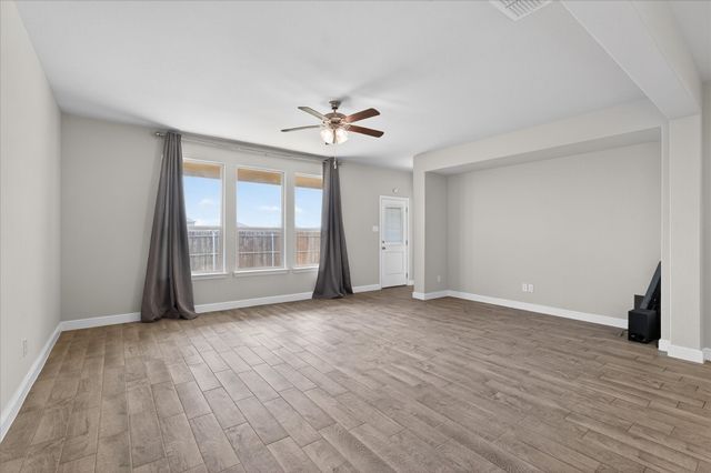 1132 Kirkham Way, Fort Worth, TX 76247