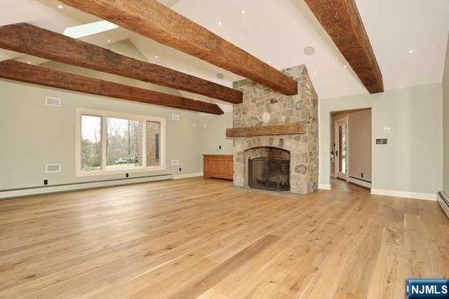 44 W Hill Road, Woodcliff Lake, NJ 07677