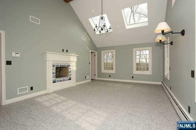 44 W Hill Road, Woodcliff Lake, NJ 07677