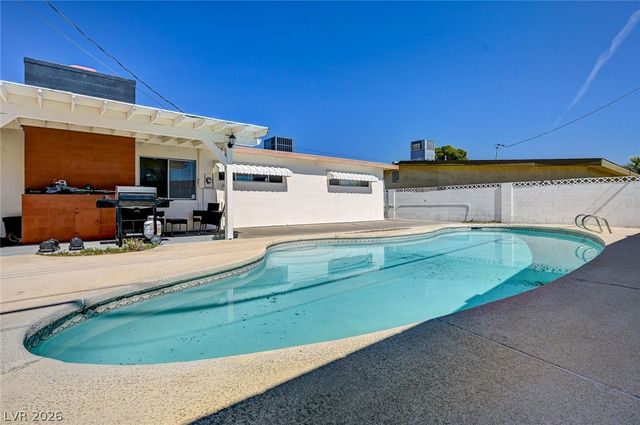 4511 Alpine Place, Las Vegas, NV 89107