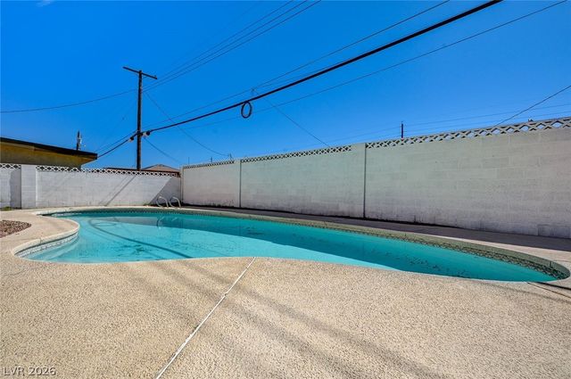 4511 Alpine Place, Las Vegas, NV 89107