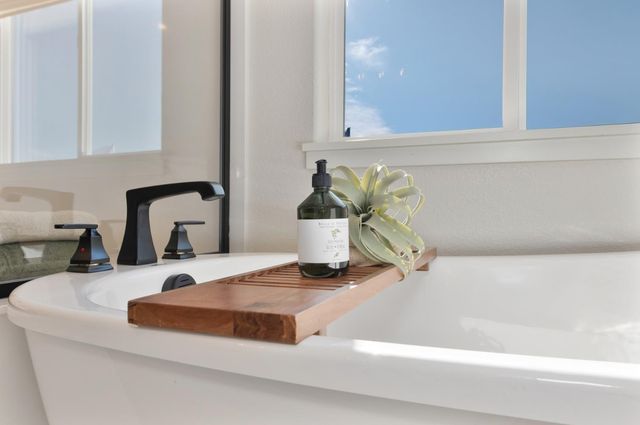 2592 Constellation Cir, Roseville, CA 95747