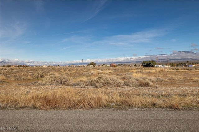 2950 East Deacon Street, Pahrump, NV 89048