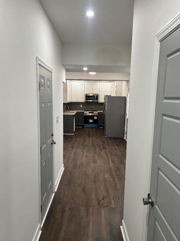 56 S SANGA RD, Cordova, TN 38018