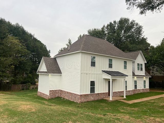 56 S SANGA RD, Cordova, TN 38018