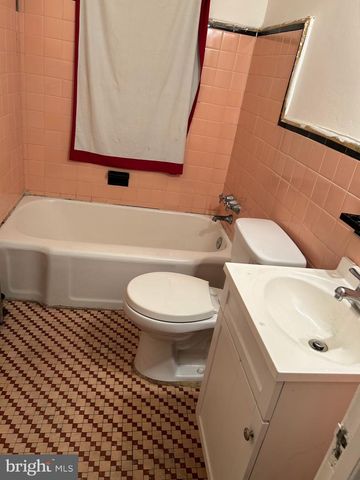 367 MARLTON AVE, Camden, NJ 08105