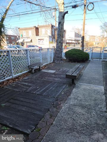 367 MARLTON AVE, Camden, NJ 08105