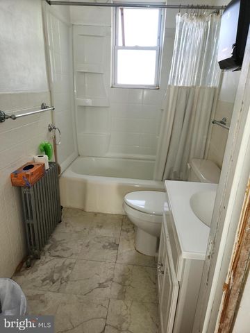 367 MARLTON AVE, Camden, NJ 08105