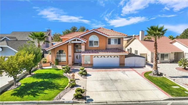 13880 Driftwood Drive, Victorville, CA 92395