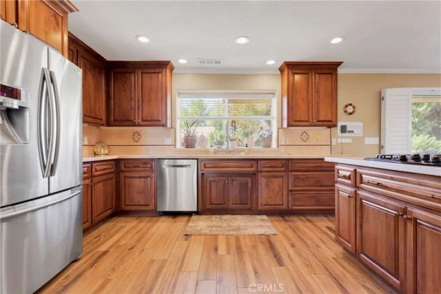 13880 Driftwood Drive, Victorville, CA 92395