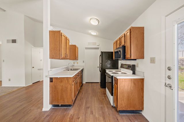 511 Scarlet Oak Street, Allen, TX 75002