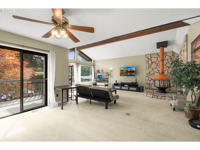 18665 Sw Honeywood Dr, Beaverton, OR 97003