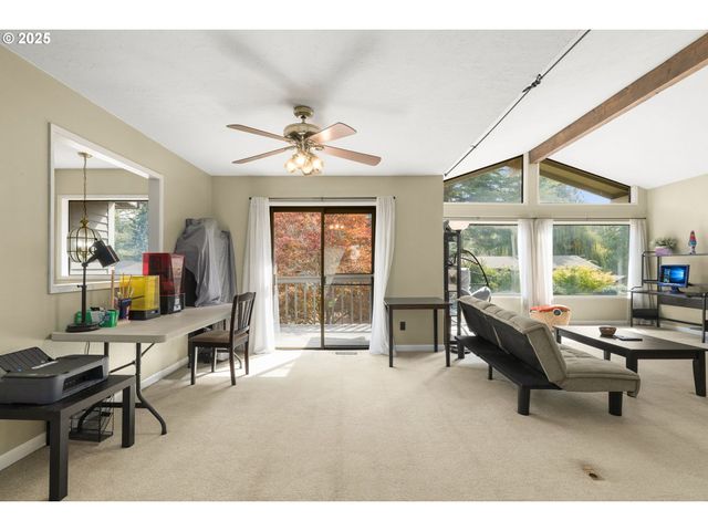 18665 Sw Honeywood Dr, Beaverton, OR 97003