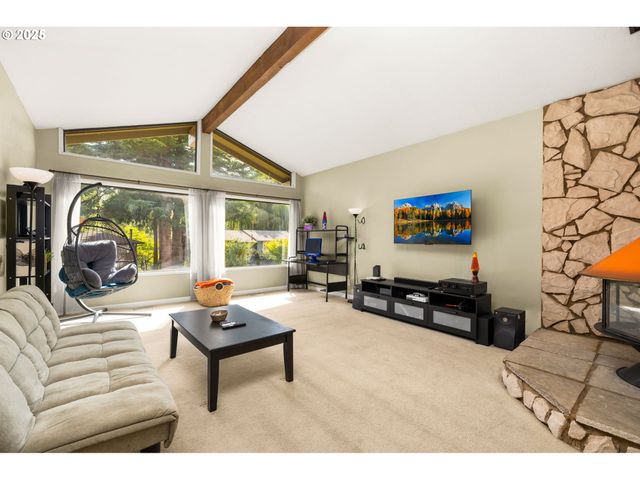 18665 Sw Honeywood Dr, Beaverton, OR 97003