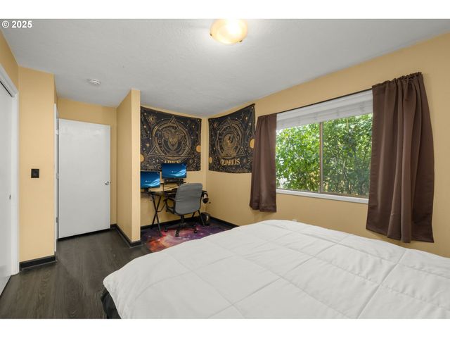 18665 Sw Honeywood Dr, Beaverton, OR 97003