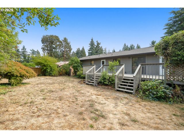 18665 Sw Honeywood Dr, Beaverton, OR 97003