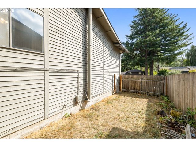 18665 Sw Honeywood Dr, Beaverton, OR 97003