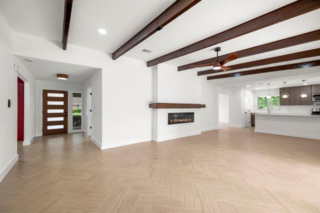 8202 Glencrest Street, Houston, TX 77061