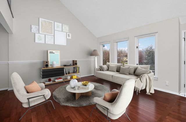 806 Hillview Drive, Lemont, IL 60439