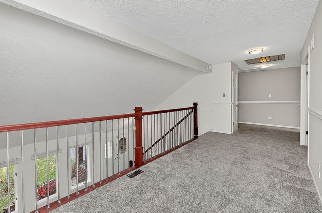 806 Hillview Drive, Lemont, IL 60439